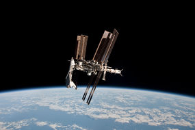 Endeavour+ISS.jpg